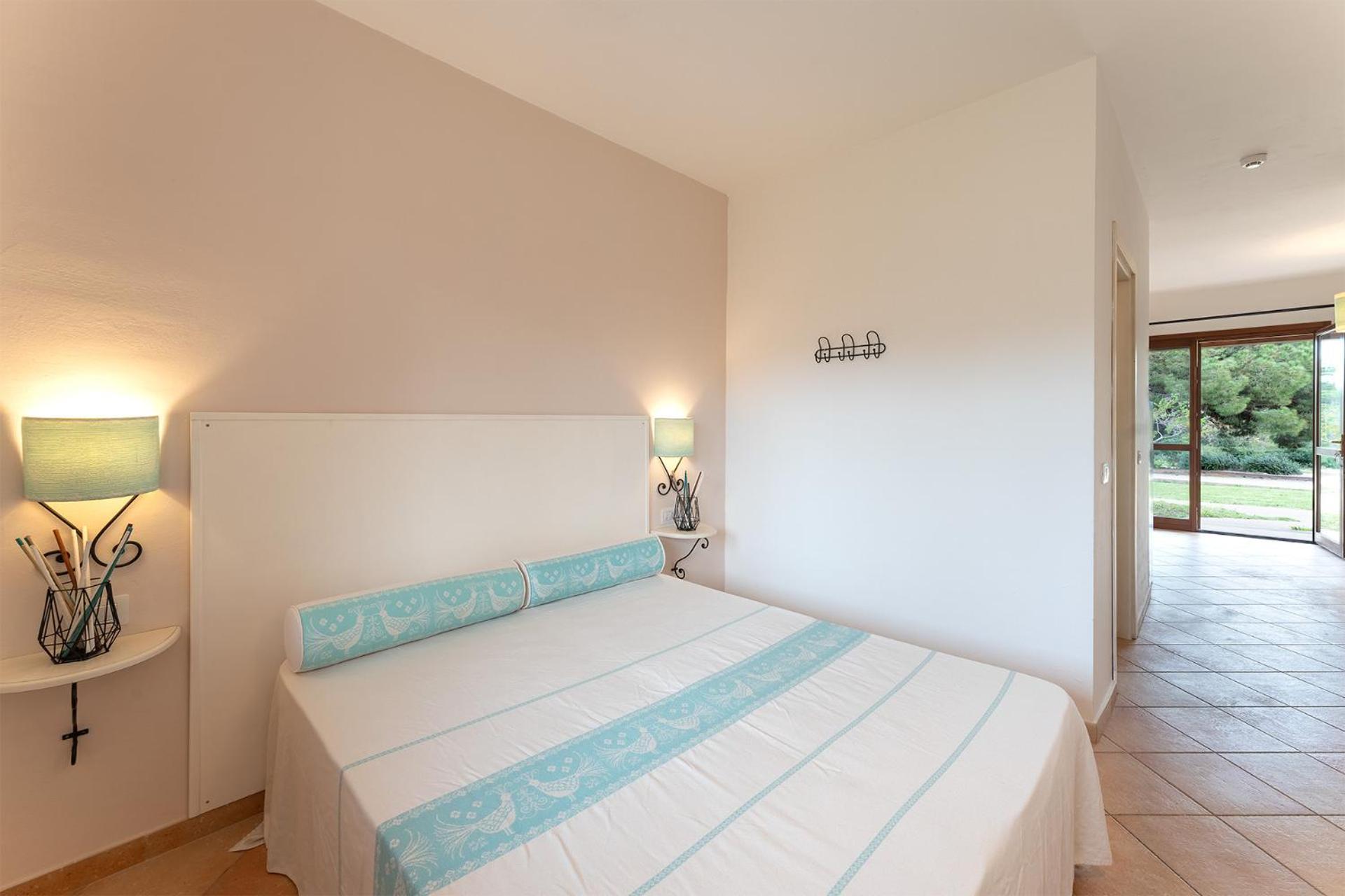 Residence Baia Dei Mirti Vignola Mare Exterior photo